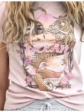 Spell Ocean Pearl Custom Short-Sleeve Tee in color CREAM one of a kind! XL